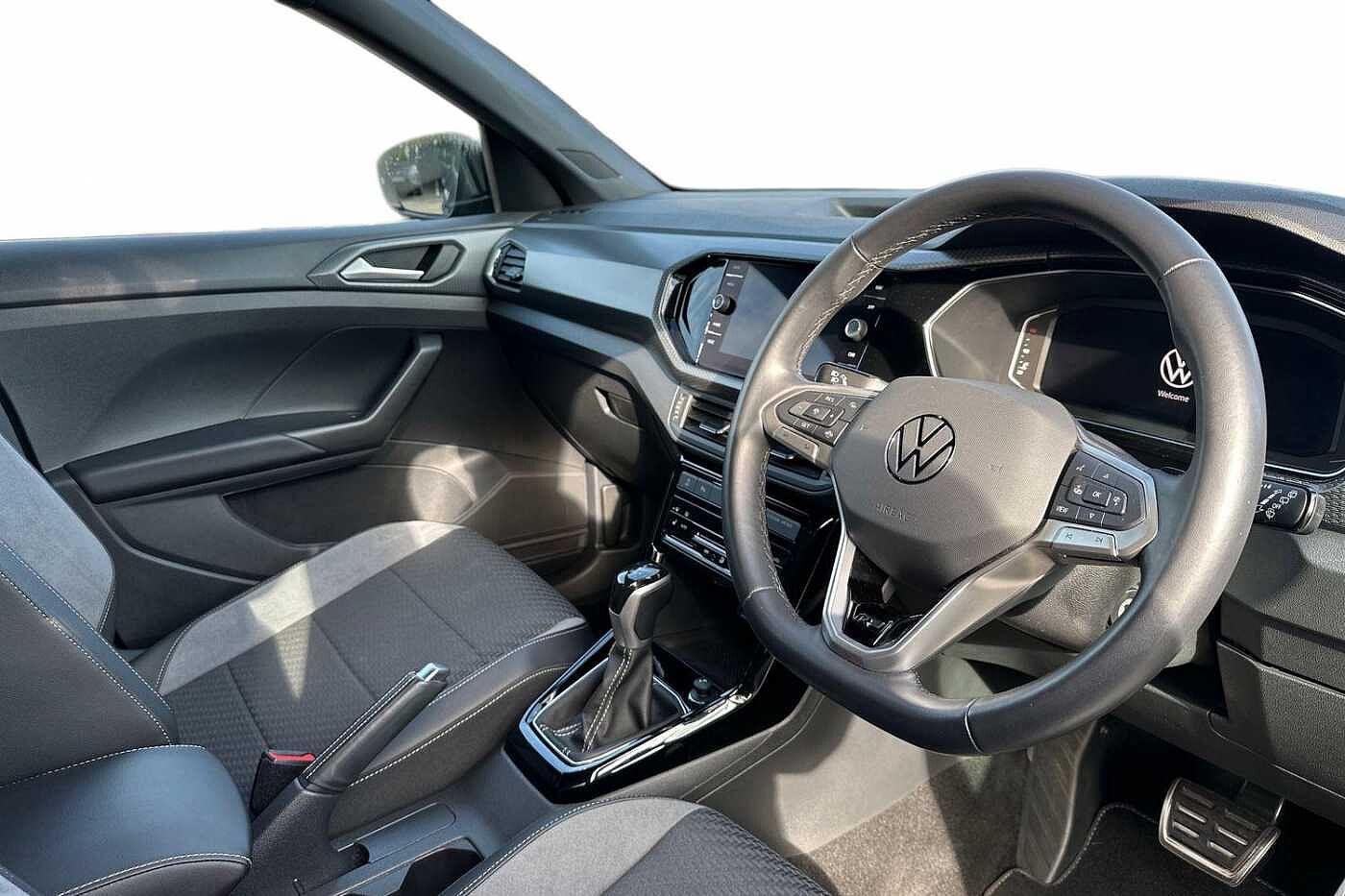 Used Volkswagen T-Cross 2023 for sale - 76111631: Photo 6