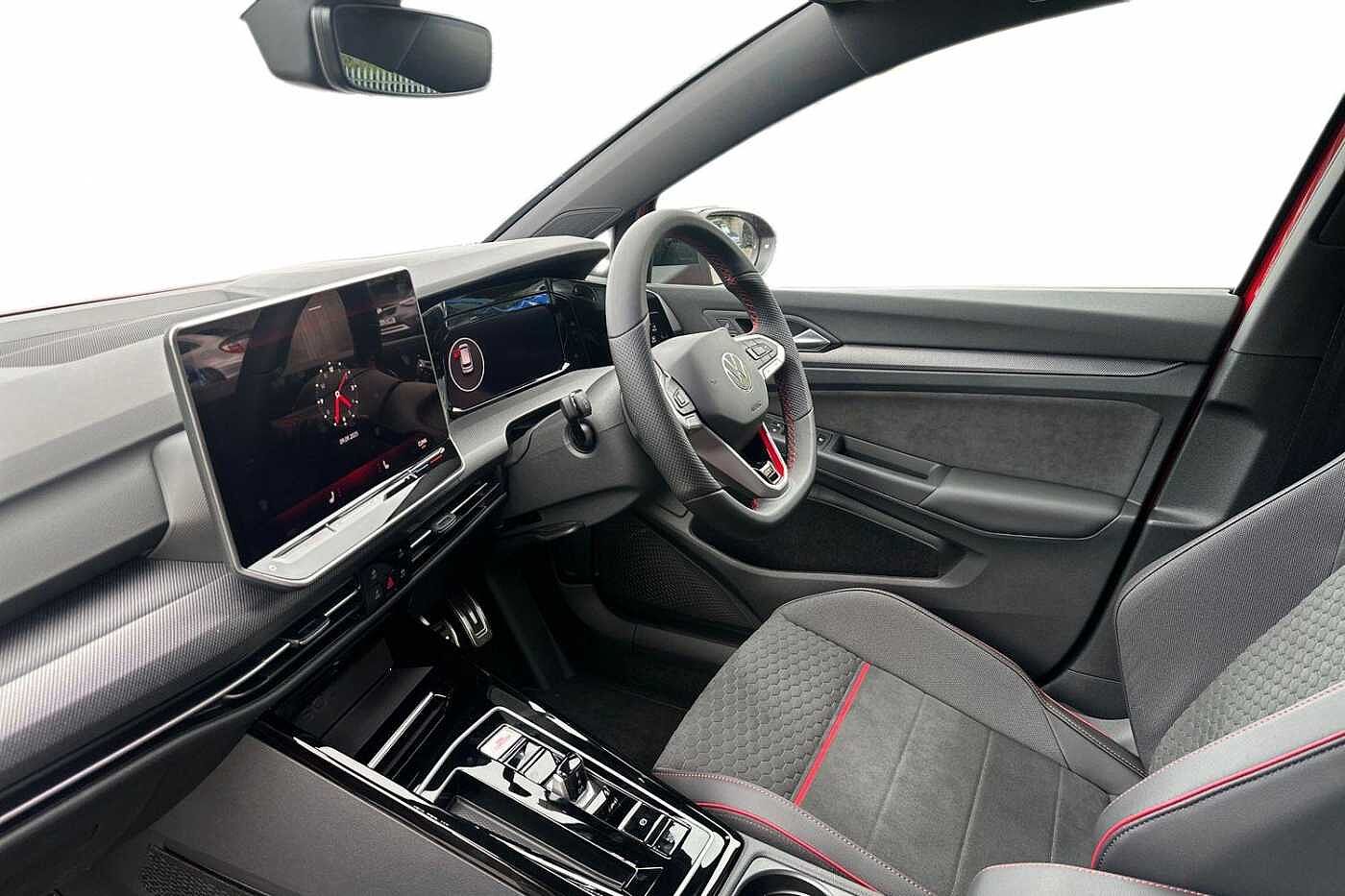 Used Volkswagen Golf 2025 for sale - 76111403: Photo 2