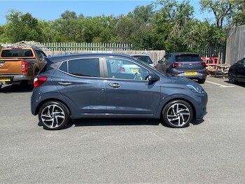 Used Hyundai i10 2022 for sale - 74979512: Photo