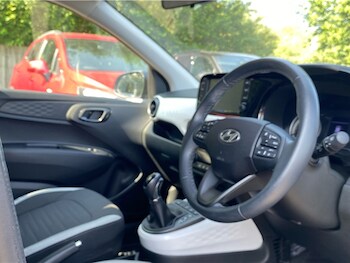 Used Hyundai i10 2022 for sale - 74979512: Photo