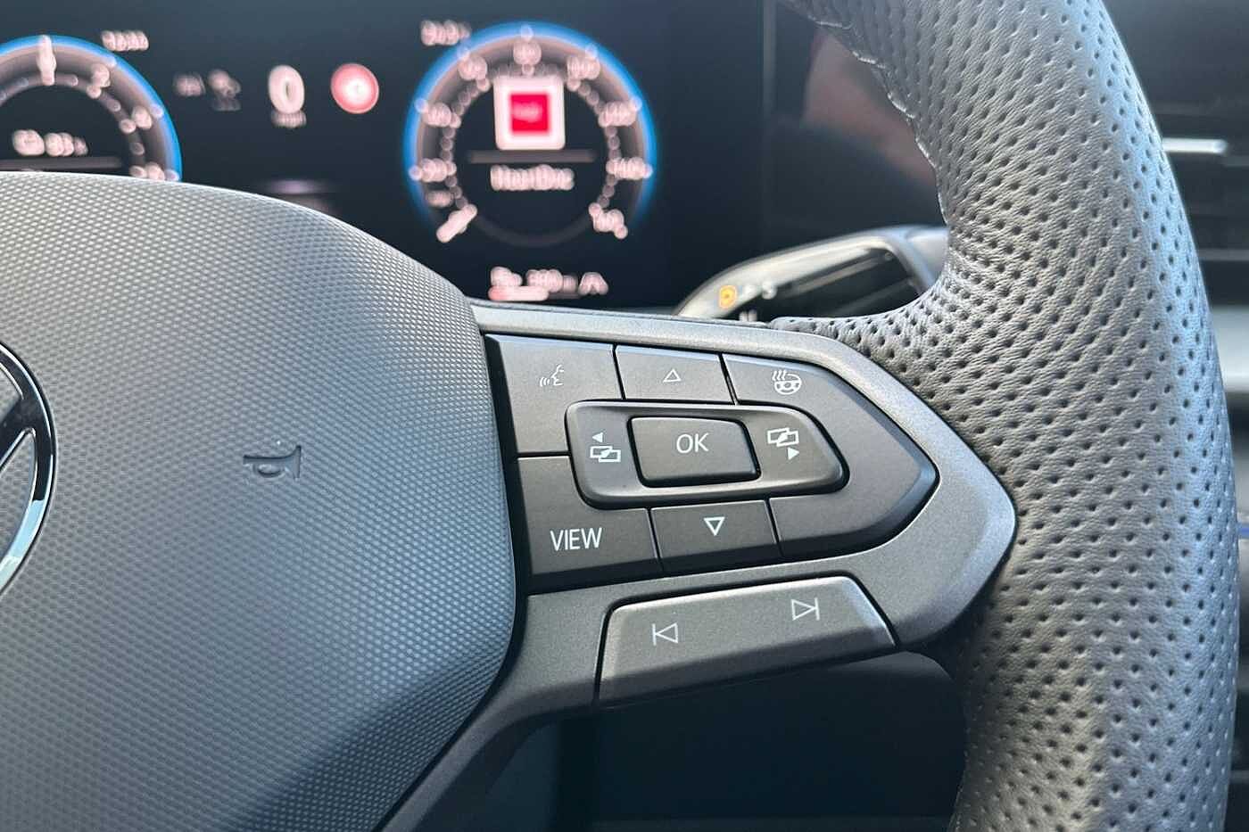 Used Volkswagen Touran 2025 for sale - 77176623: Photo 16