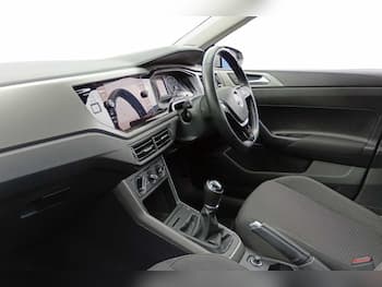 Used Volkswagen Polo 2018 for sale - 79688871: Photo