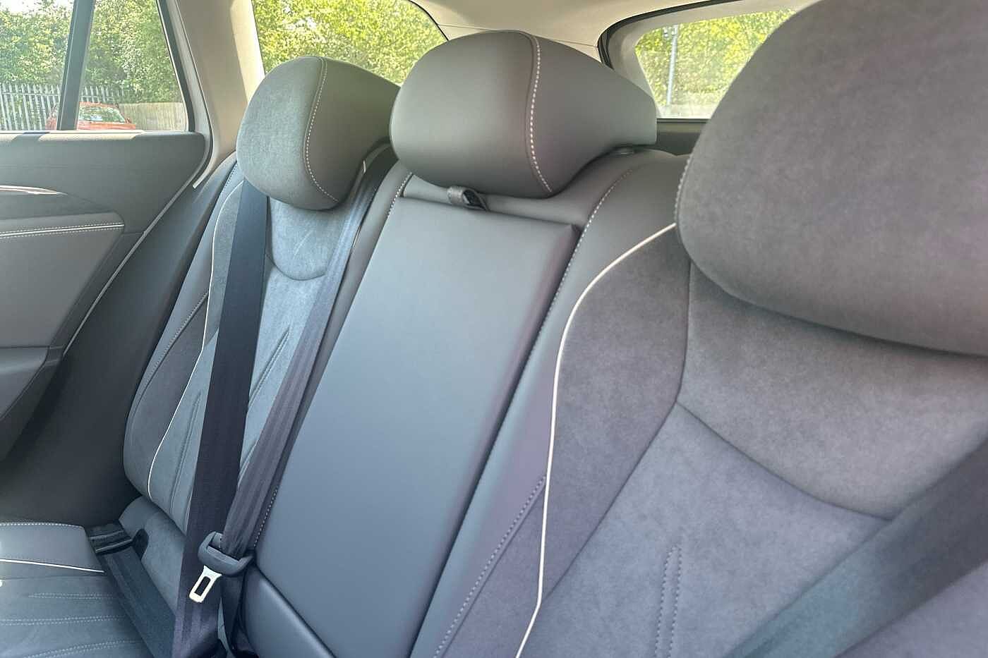 Used Volkswagen Passat 2025 for sale - 76110787: Photo 11