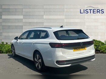 Used Volkswagen Passat 2025 for sale - 76110787: Photo 3