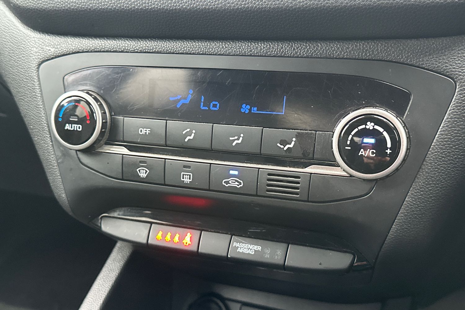 Used Hyundai i20 2018 for sale - 77470328: Photo 15