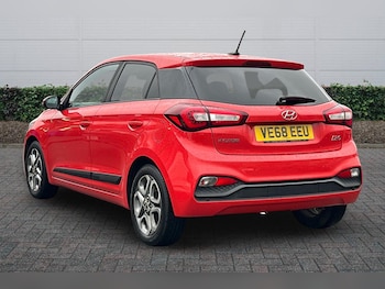 Used Hyundai i20 2018 for sale - 77470328: Photo
