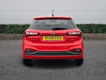 Used Hyundai i20 2018 for sale - 77470328: Photo