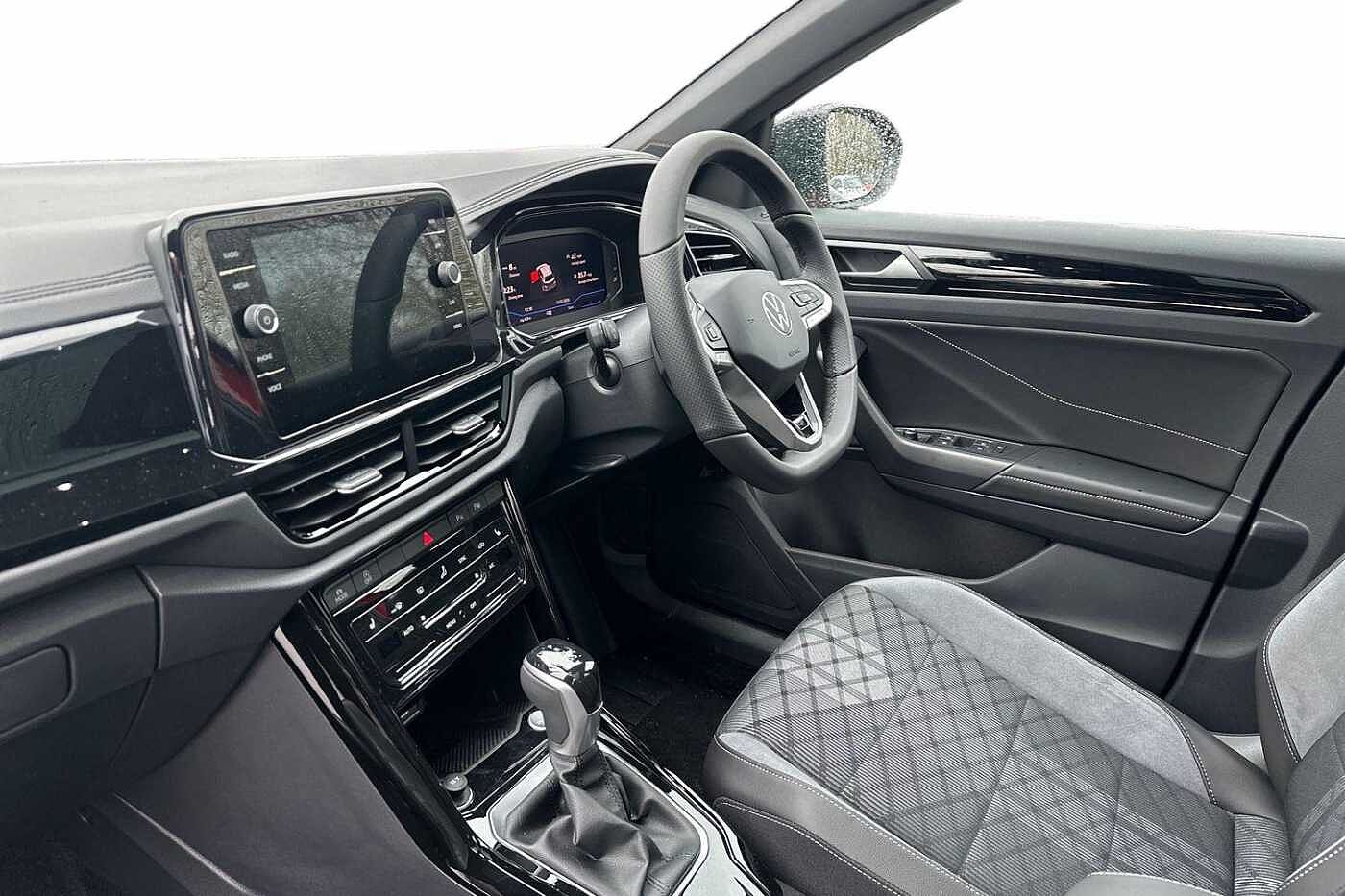 Used Volkswagen T-Roc 2026 for sale - 77470386: Photo 2