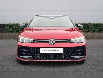 Used Volkswagen Passat 2025 for sale - 76110663: Photo