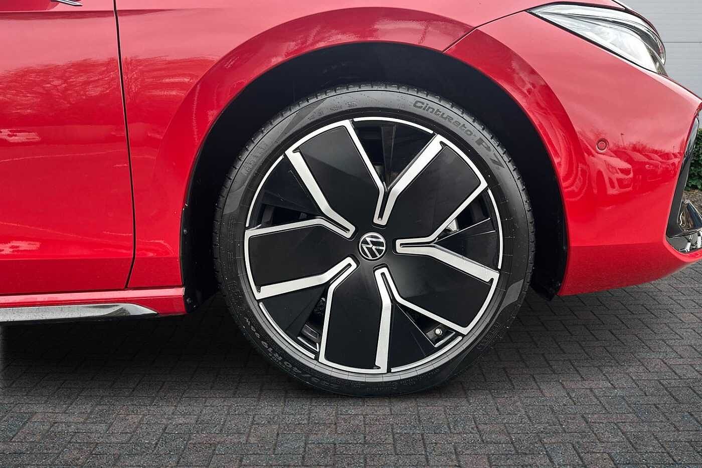 Used Volkswagen Passat 2025 for sale - 76110663: Photo 5