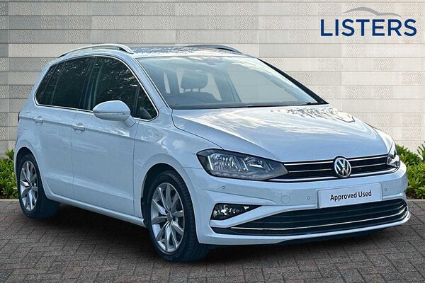 Used Volkswagen Golf SV 2019 for sale - 76111657: Photo 1