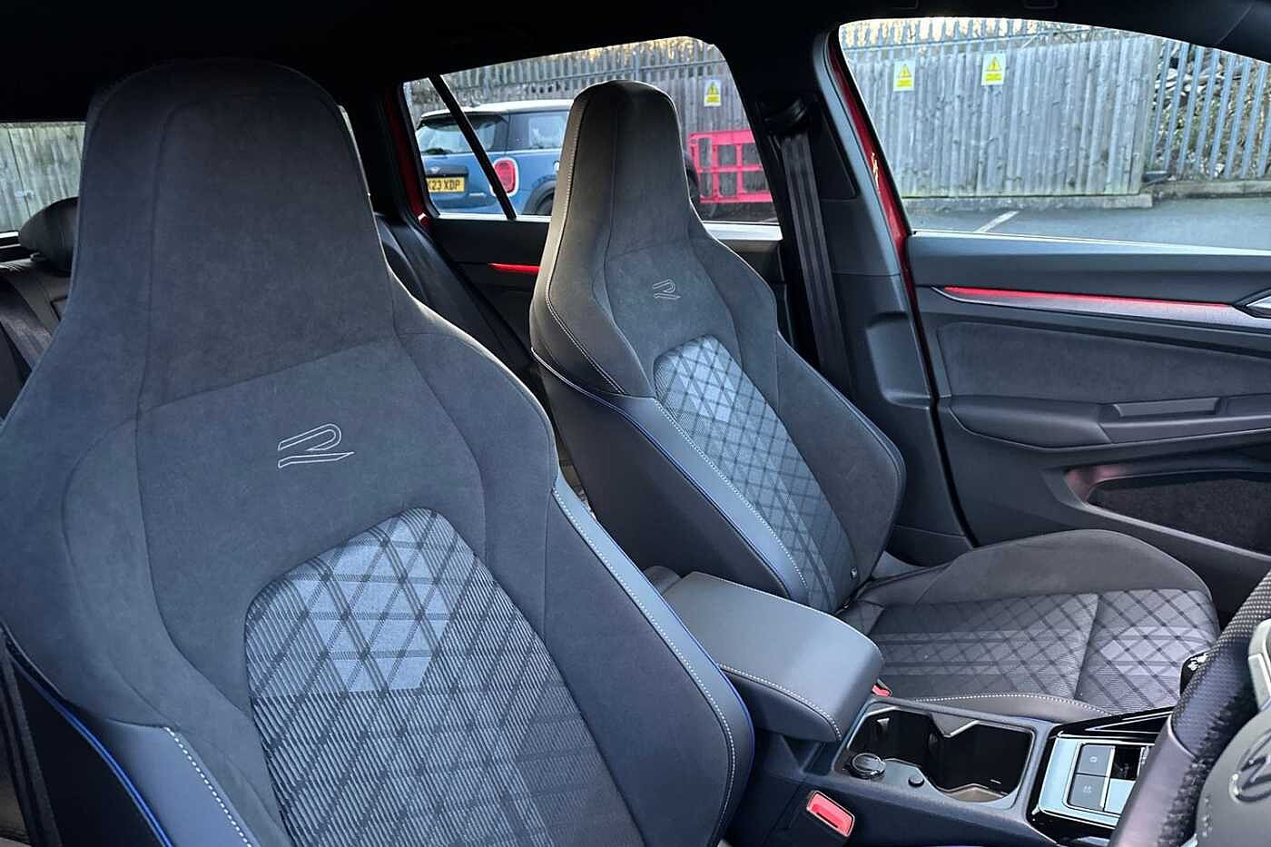 Used Volkswagen Golf 2024 for sale - 77346331: Photo 16