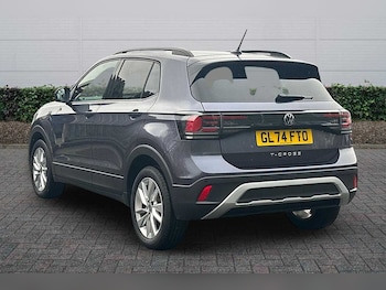 Used Volkswagen T-Cross 2024 for sale - 76500889: Photo