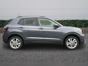 Used Volkswagen T-Cross 2024 for sale - 76500889: Photo