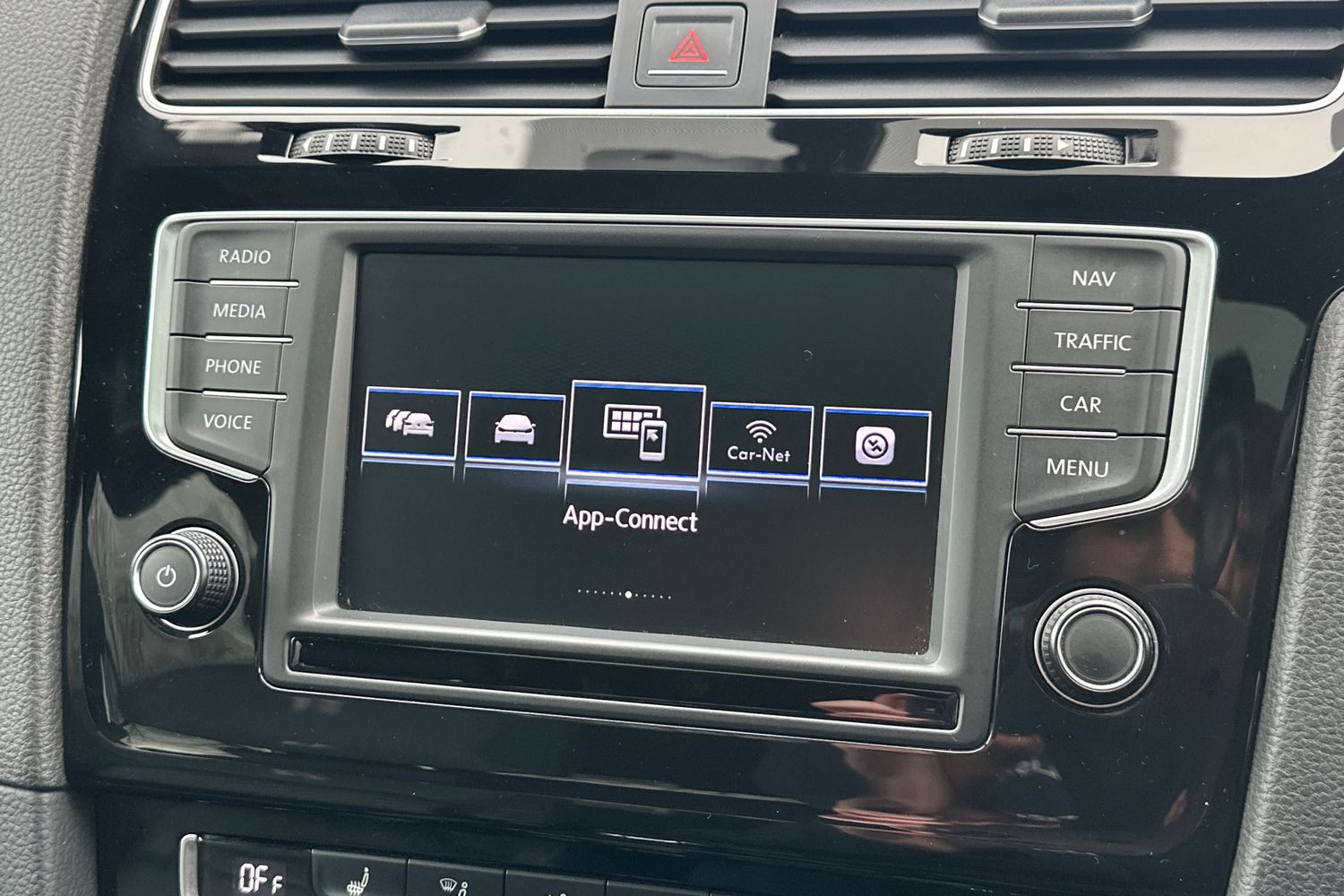 Used Volkswagen Golf 2016 for sale - 77470342: Photo 11