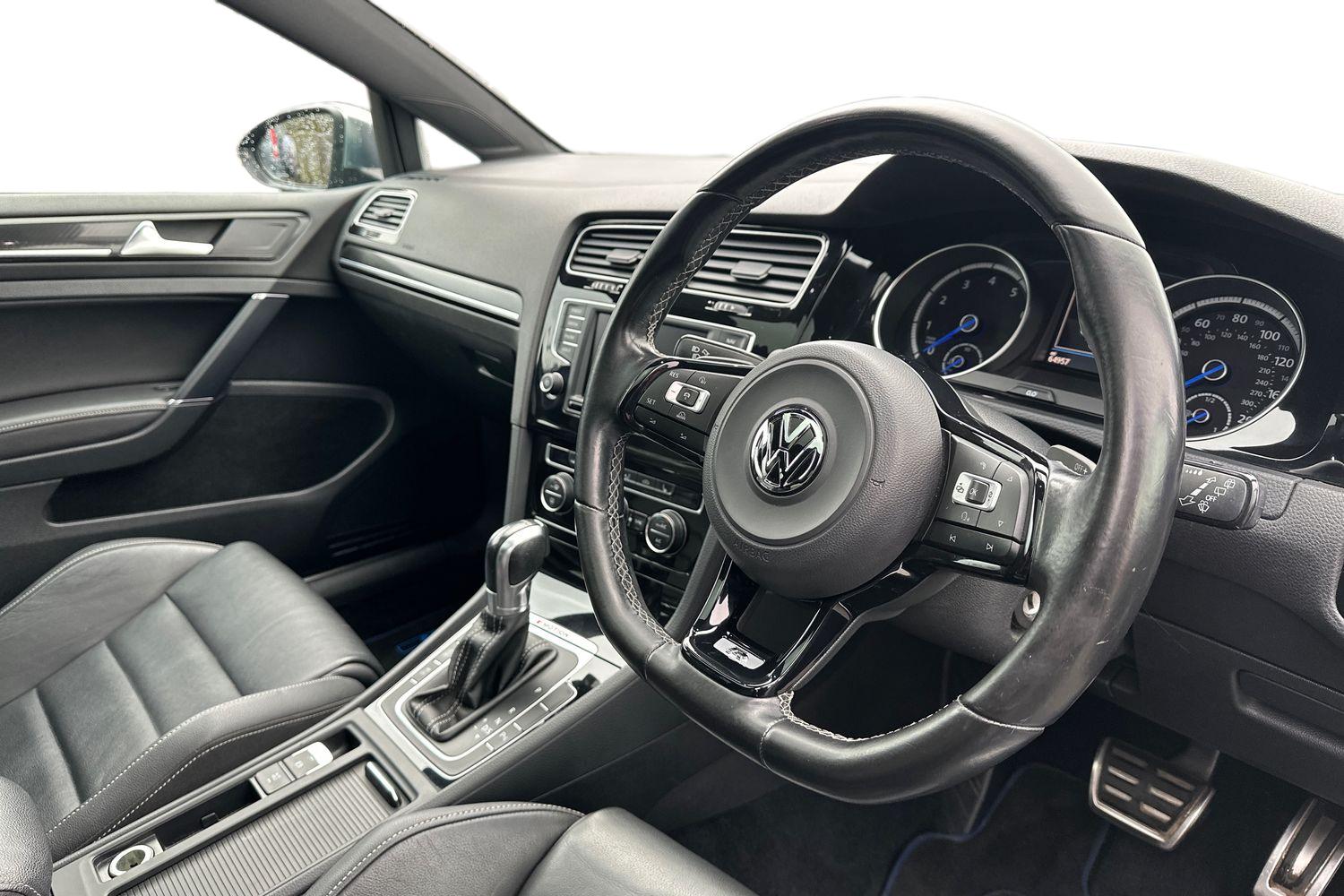 Used Volkswagen Golf 2016 for sale - 77470342: Photo 12