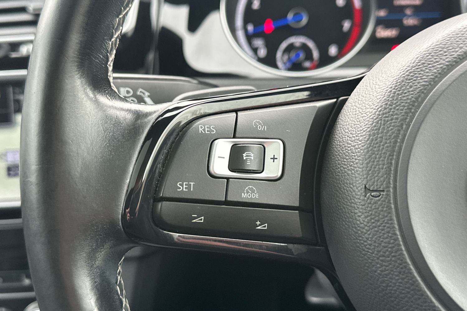 Used Volkswagen Golf 2016 for sale - 77470342: Photo 21