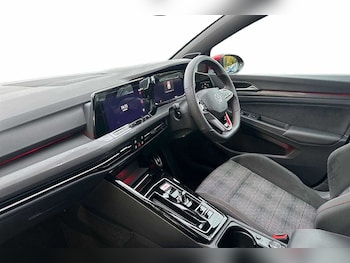 Used Volkswagen Golf 2024 for sale - 77176790: Photo