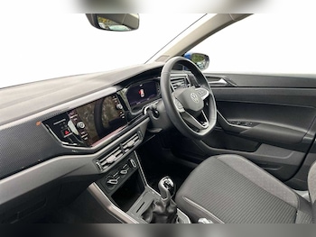 Used Volkswagen Polo 2022 for sale - 76338455: Photo