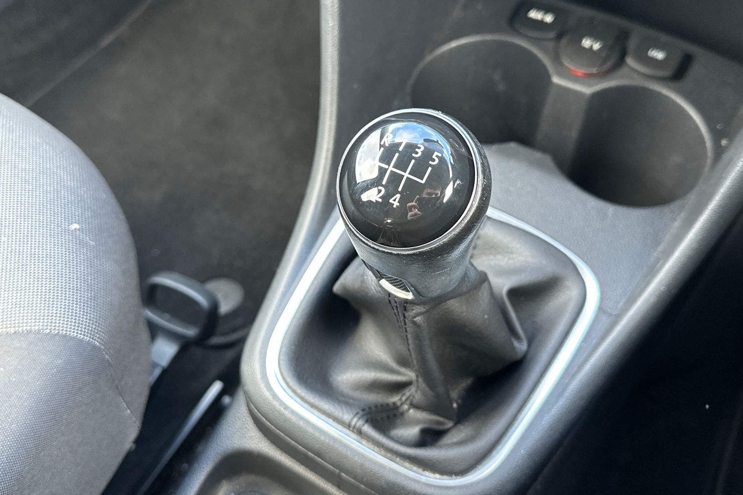 Used Volkswagen Polo 2015 for sale - 77498120: Photo 15