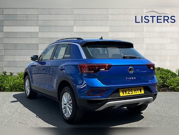 Used Volkswagen T-Roc 2025 for sale - 76110502: Photo 3