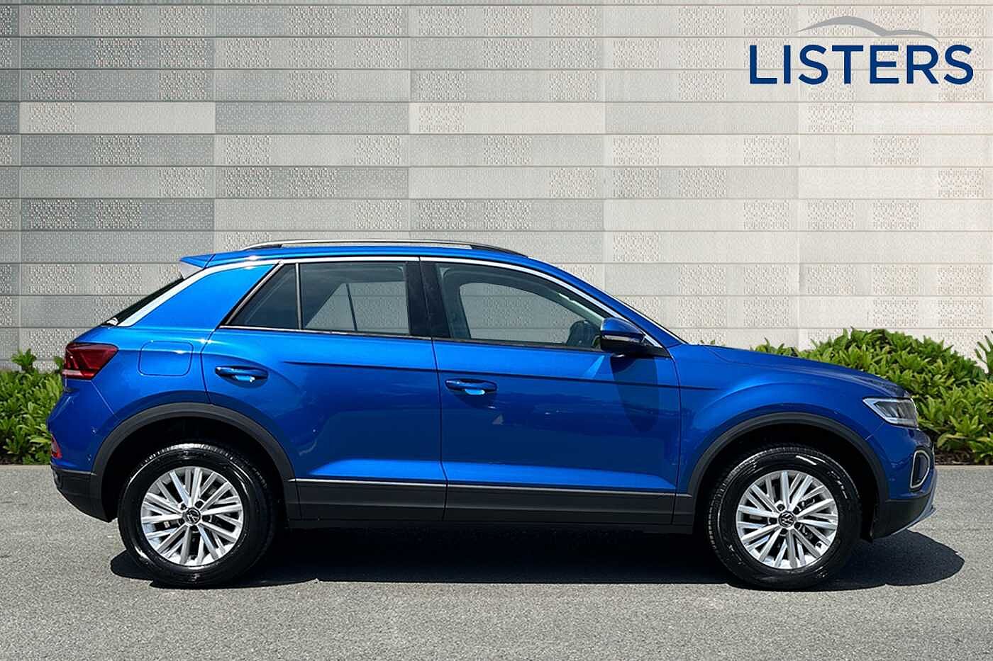 Used Volkswagen T-Roc 2025 for sale - 76110502: Photo 4