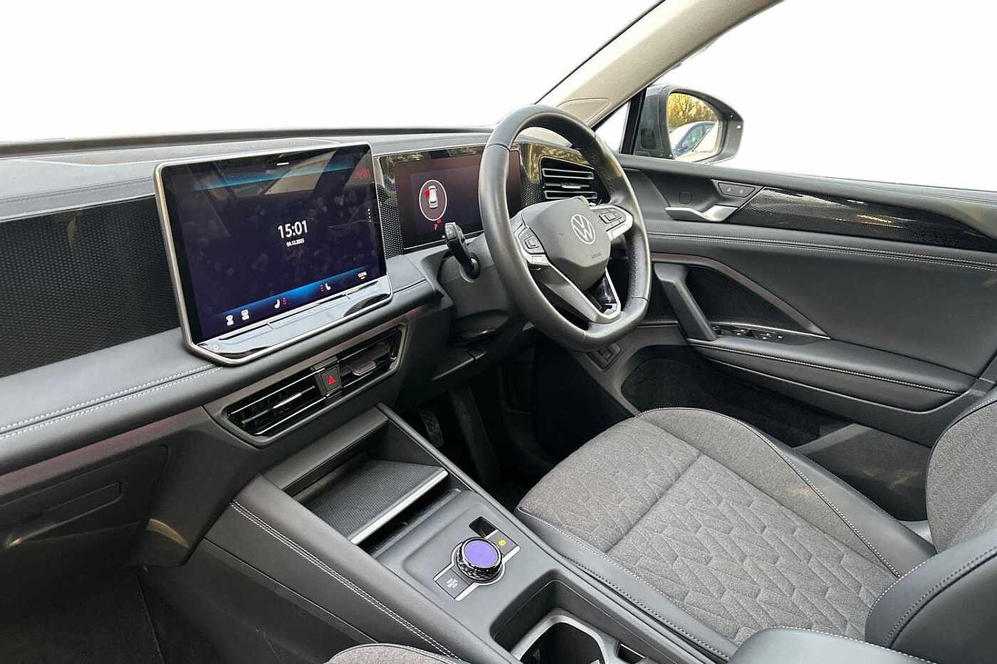 Used Volkswagen Tiguan 2024 for sale - 77239261: Photo 2