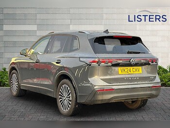 Used Volkswagen Tiguan 2024 for sale - 77239261: Photo