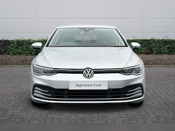Used Volkswagen Golf 2020 for sale - 77470416: Photo