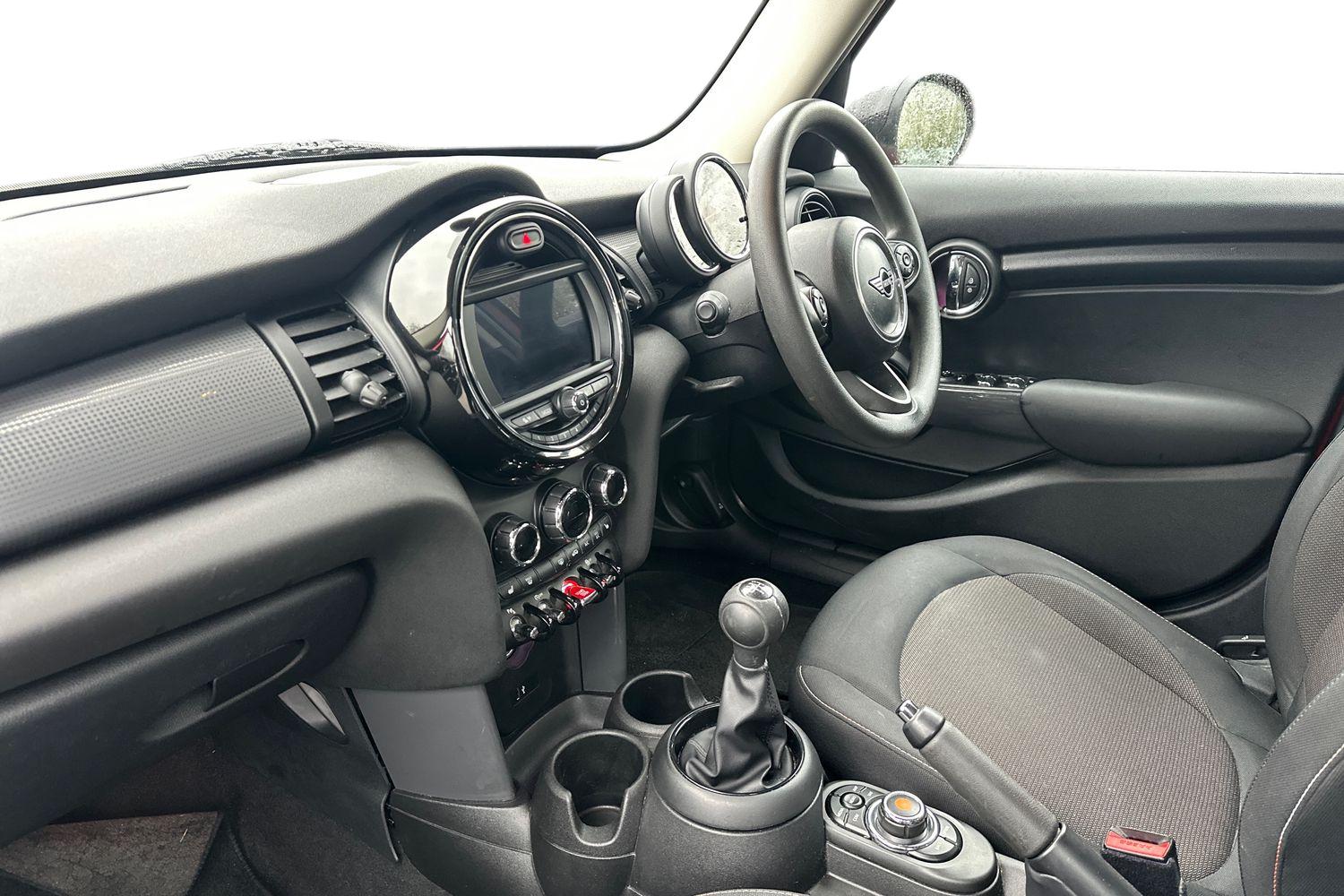 Used MINI Hatch 2019 for sale - 77725073: Photo 7