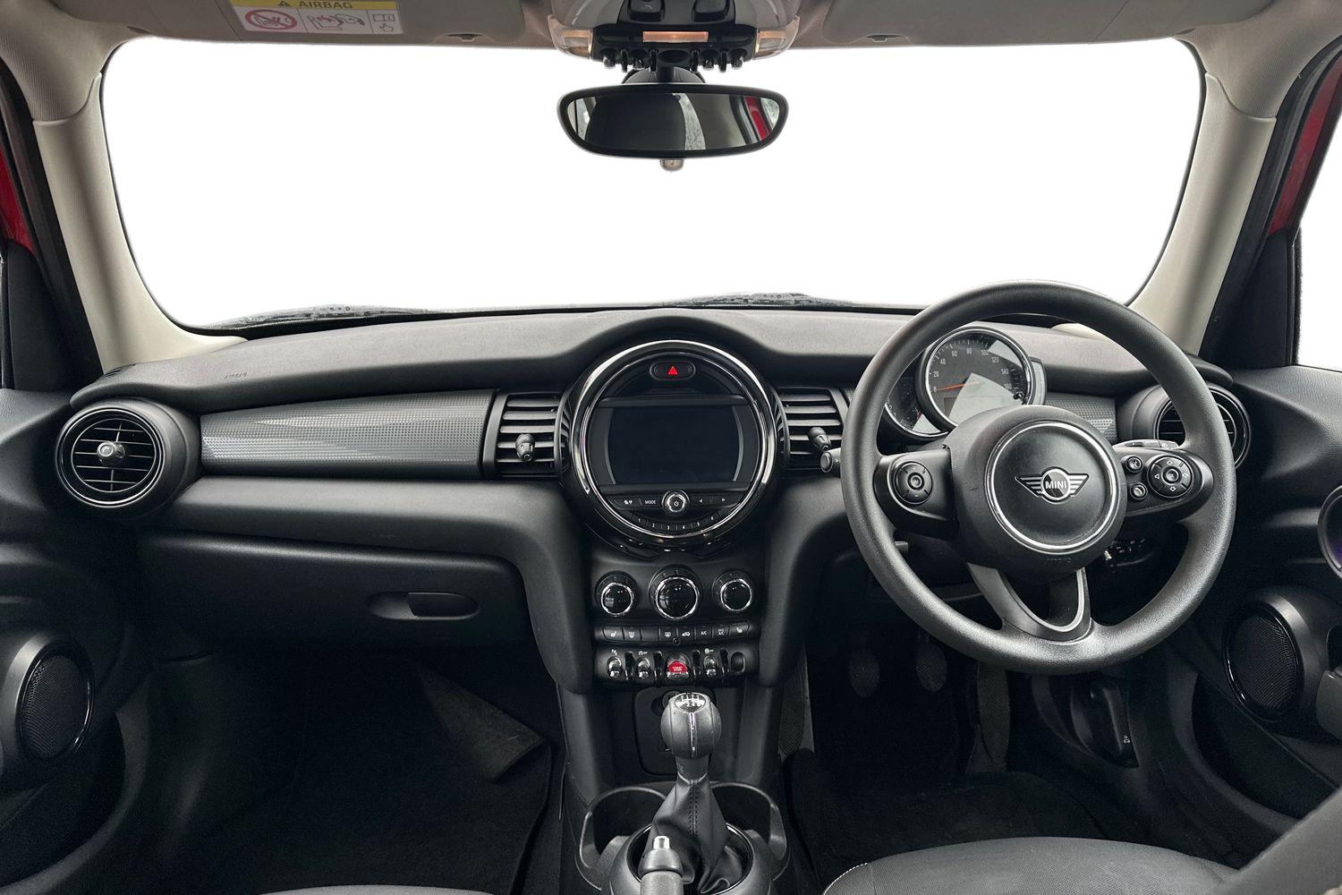 Used MINI Hatch 2019 for sale - 77725073: Photo 8