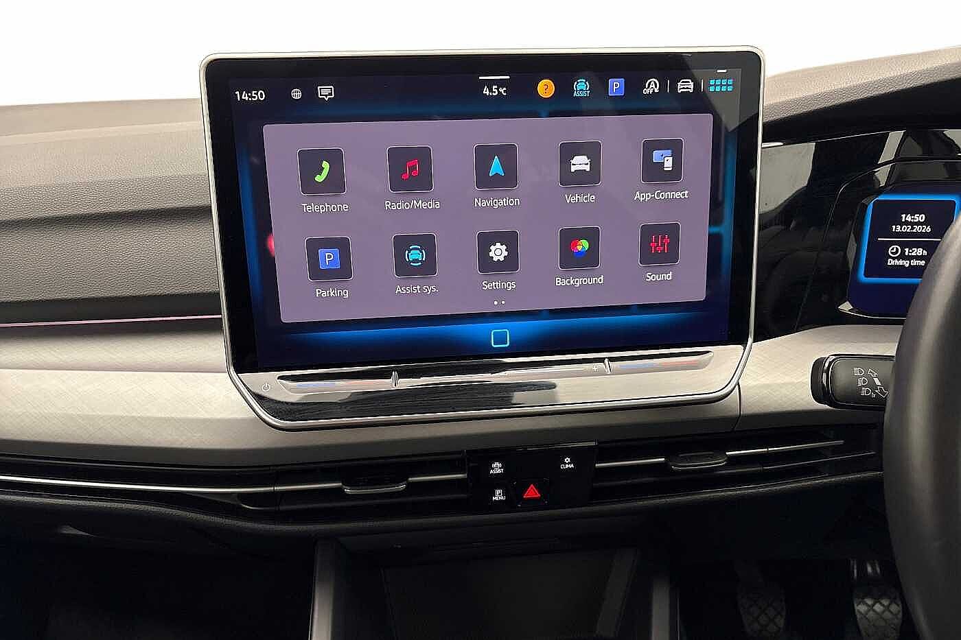 Used Volkswagen Golf 2024 for sale - 77725381: Photo 12