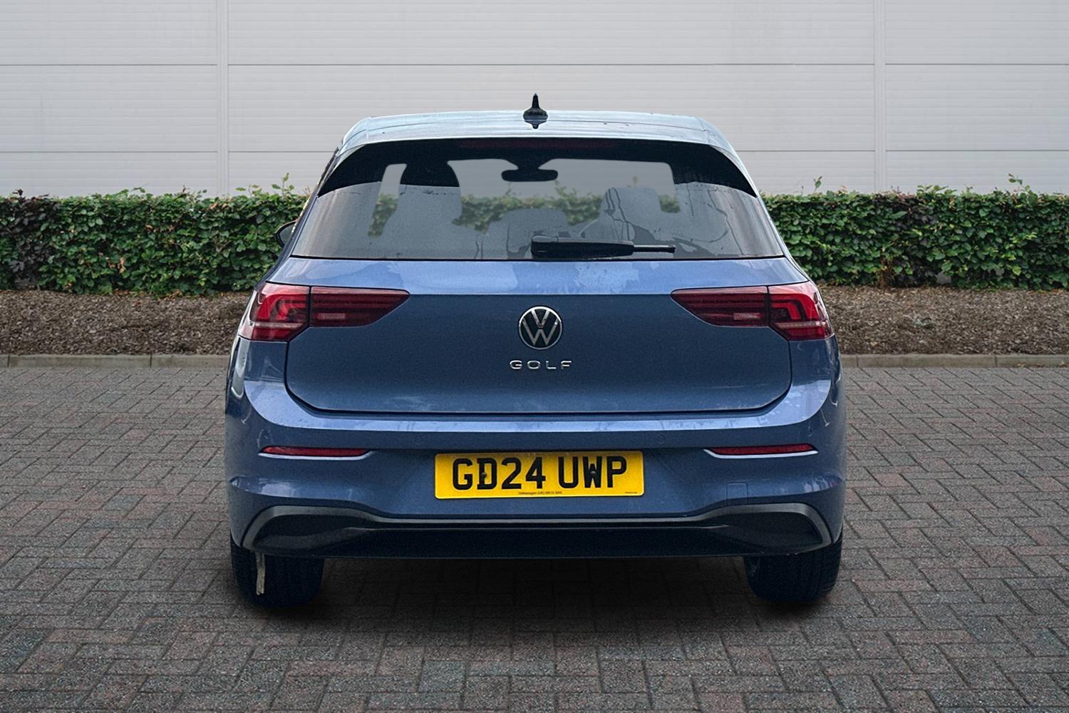 Used Volkswagen Golf 2024 for sale - 76500899: Photo 4