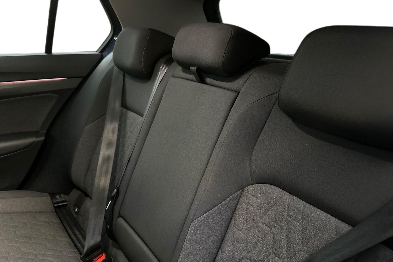 Used Volkswagen Golf 2024 for sale - 76500899: Photo 9