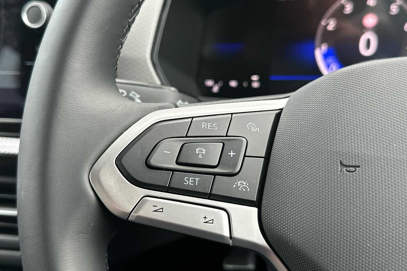 Used Volkswagen T-Cross 2025 for sale - 76110692: Photo 17