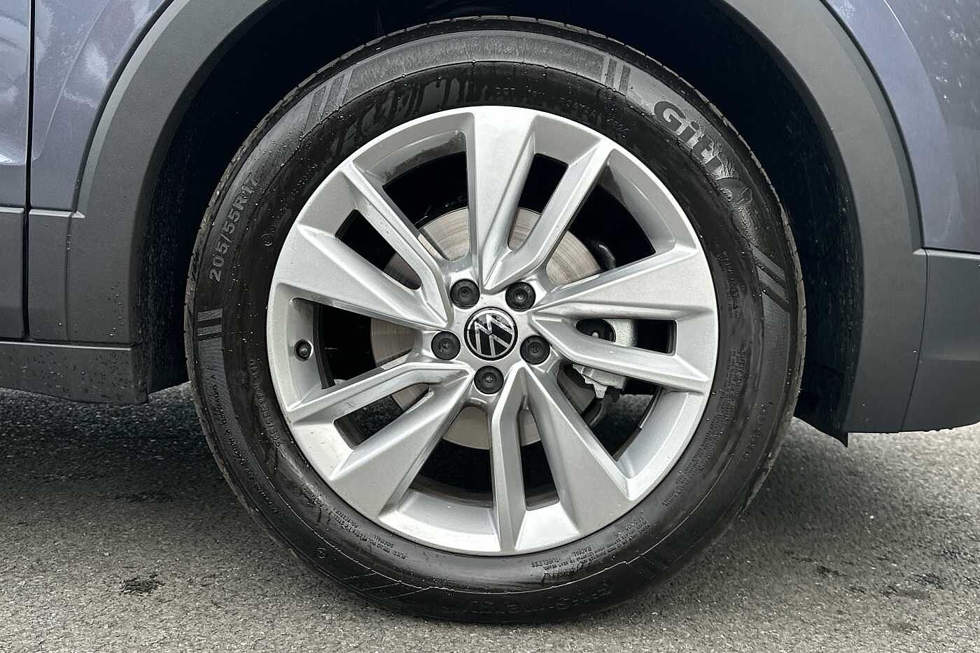 Used Volkswagen T-Cross 2025 for sale - 76110692: Photo 5