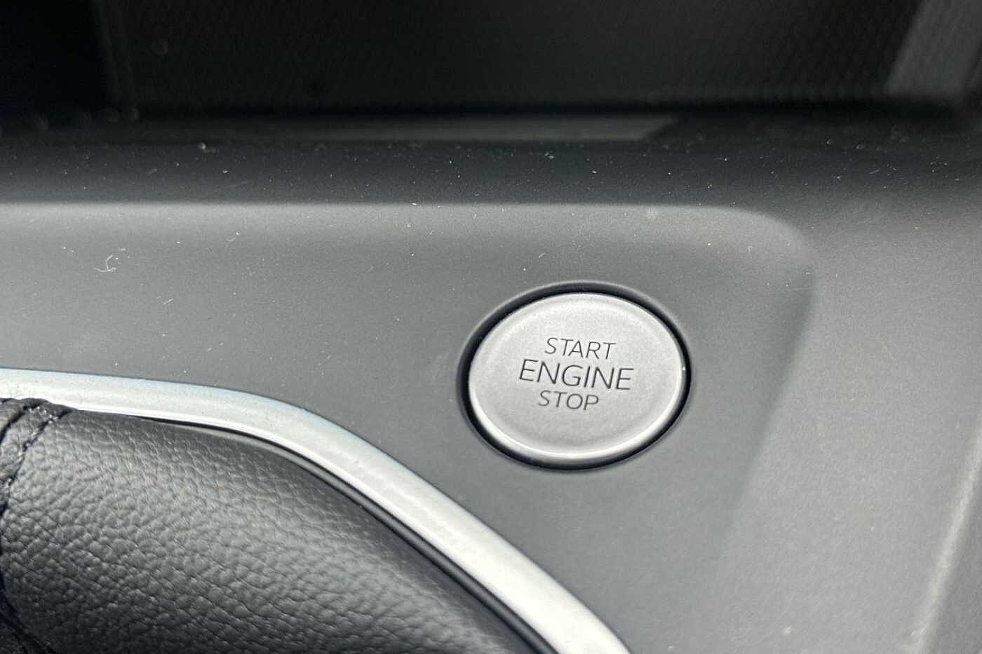 Used Volkswagen Golf 2024 for sale - 76111235: Photo 18