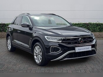 Used Volkswagen T-Roc 2024 for sale - 78418292: Photo