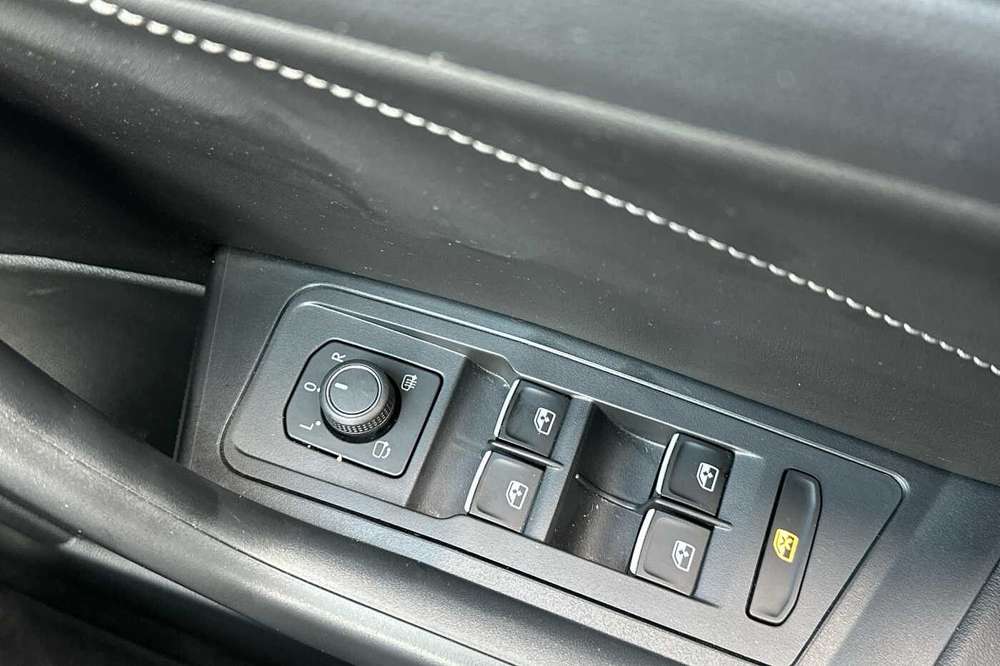 Used Volkswagen T-Roc 2023 for sale - 76110514: Photo 18