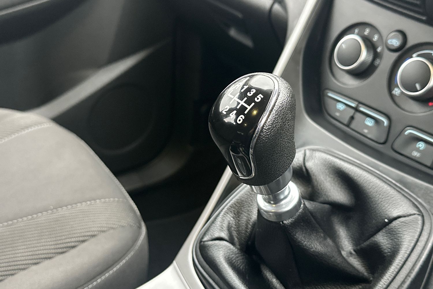 Used Ford Kuga 2016 for sale - 77054183: Photo 14