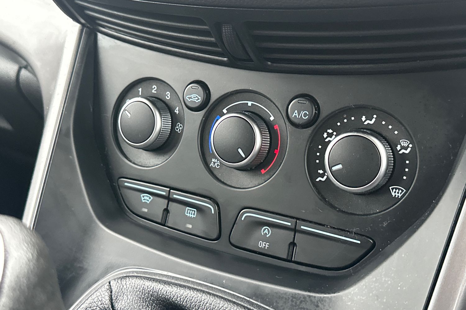 Used Ford Kuga 2016 for sale - 77054183: Photo 15