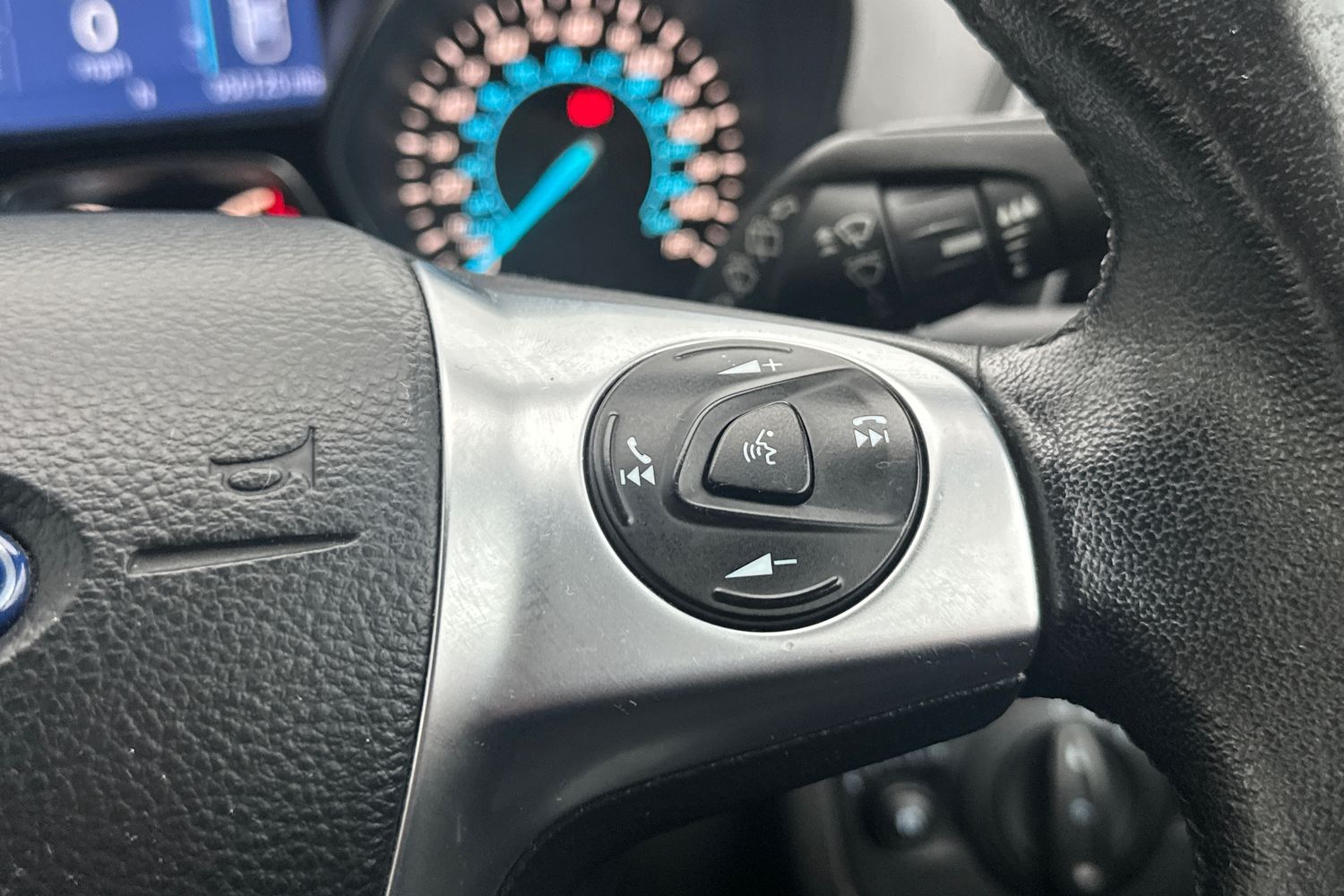 Used Ford Kuga 2016 for sale - 77054183: Photo 20