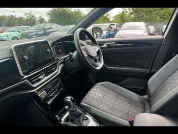 Used Volkswagen T-Roc 2024 for sale - 75259053: Photo