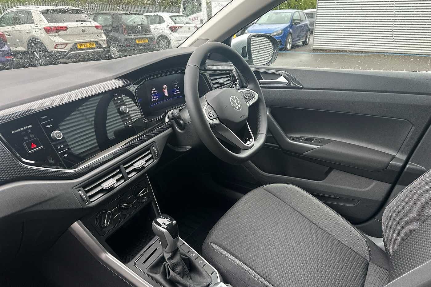 Used Volkswagen Taigo 2025 for sale - 76110685: Photo 2