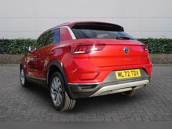 Used Volkswagen T-Roc 2022 for sale - 79768176: Photo