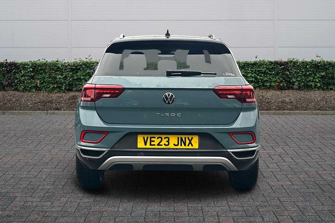 Used Volkswagen T-Roc 2023 for sale - 76110802: Photo 8