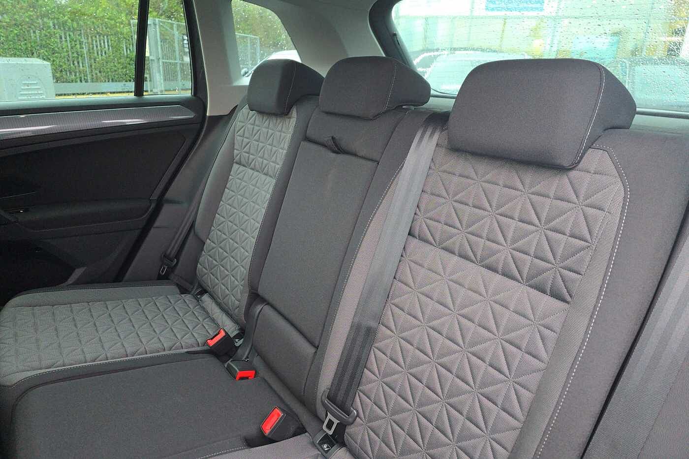 Used Volkswagen Tiguan 2024 for sale - 76111366: Photo 11