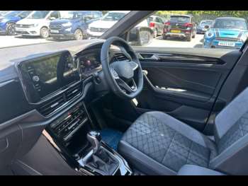 Used Volkswagen T-Roc 2025 for sale - 75211421: Photo