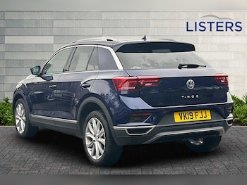 Used Volkswagen T-Roc 2019 for sale - 76111332: Photo 3