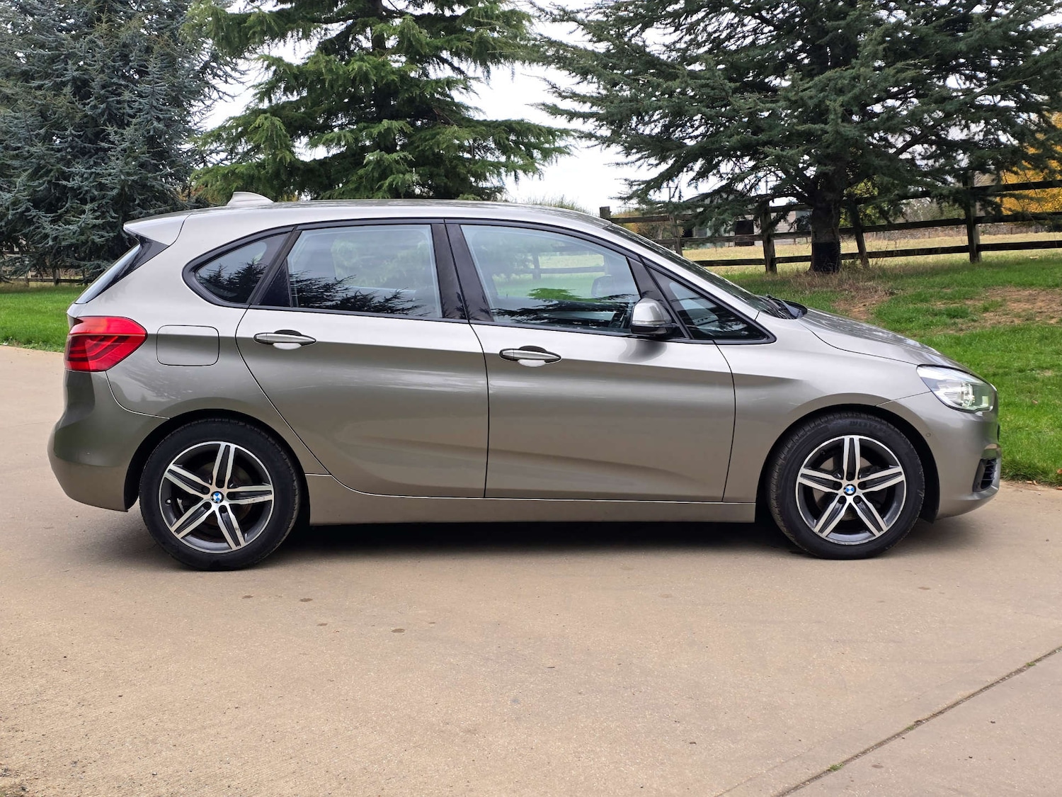 Used BMW 2 Series 2015 for sale - 76625870: Photo 2